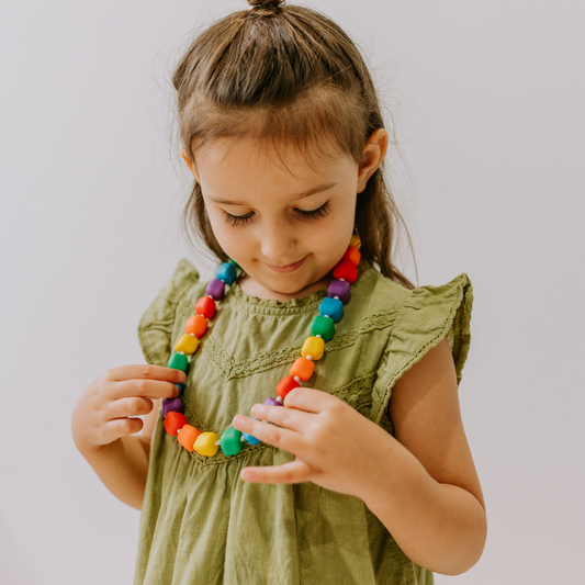 PRINCESS AND THE PEA NECKLACE