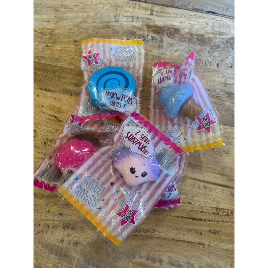 Lil Skwishys series 2