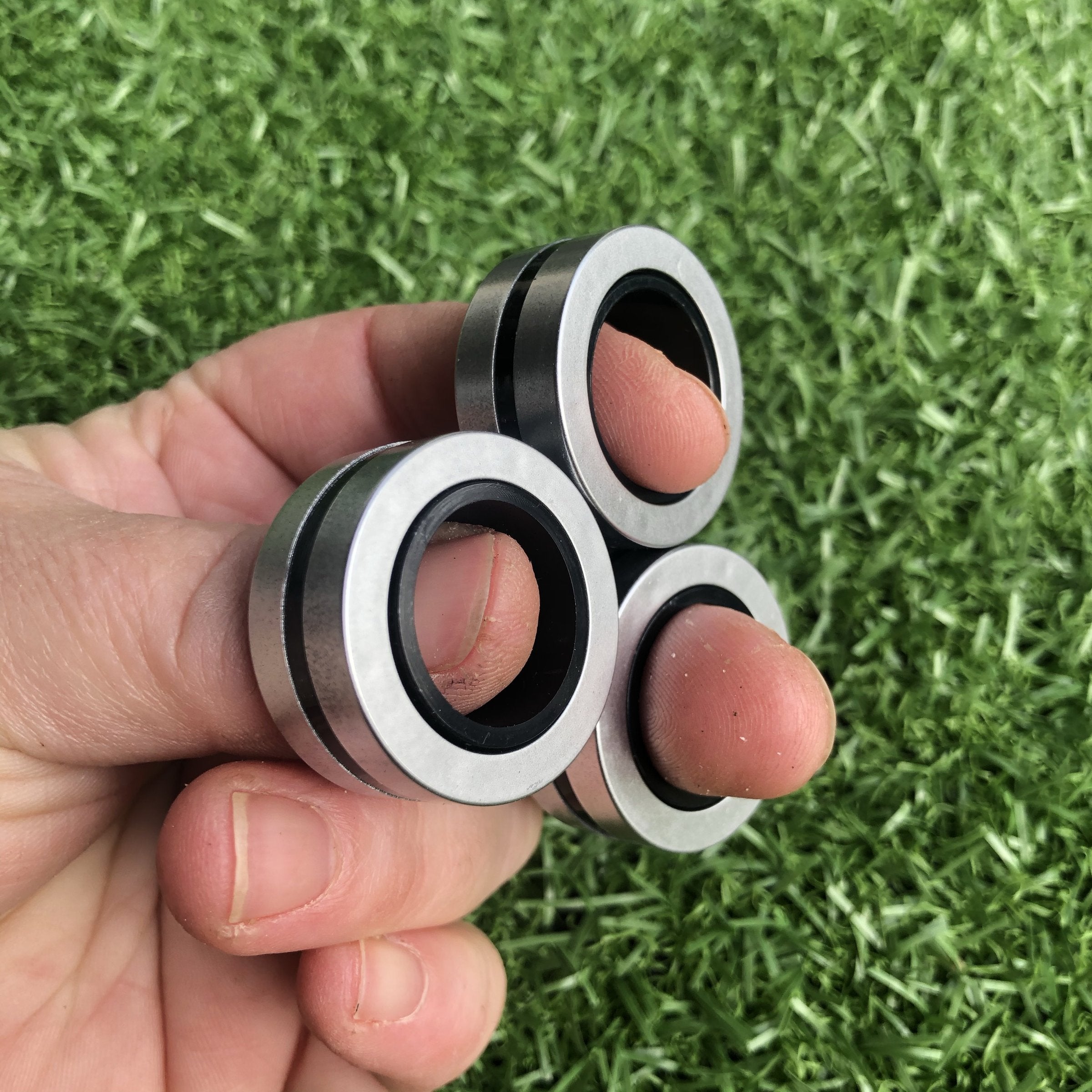 Premium Magnetic Fidget Ring in Window Tin